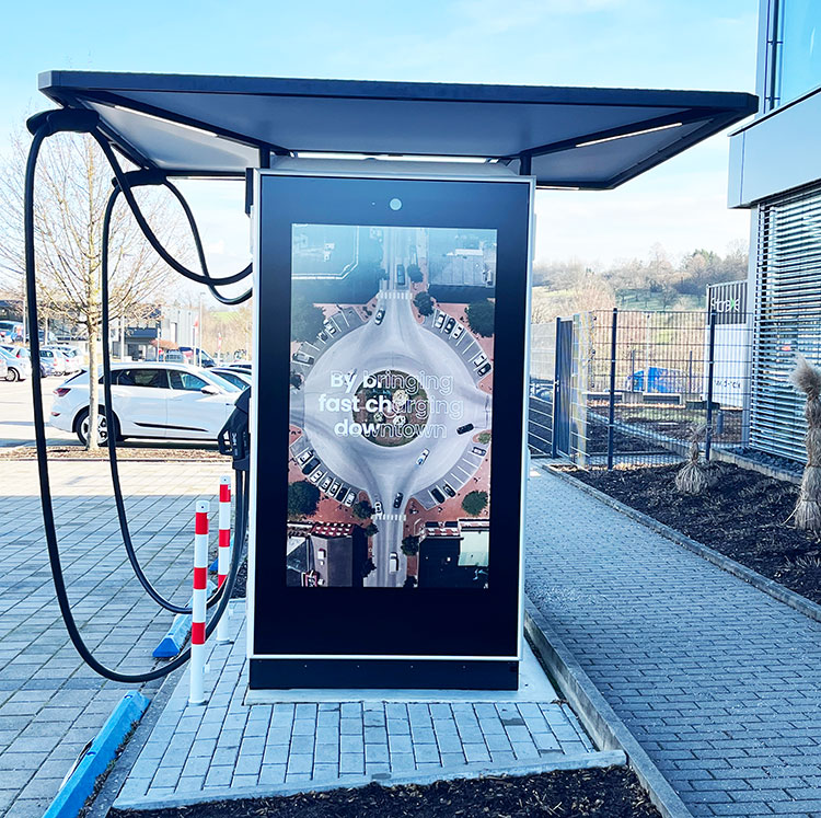 ev chaiging Sunlight Readable Display