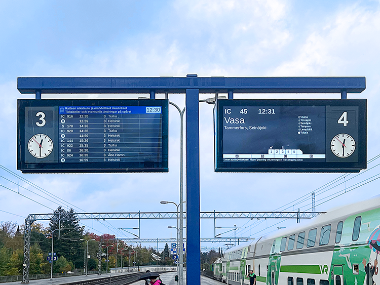 46 Inch sunlight readable Passenger Information Display