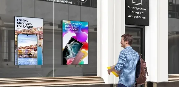 window_facing_high_bright_display.webp